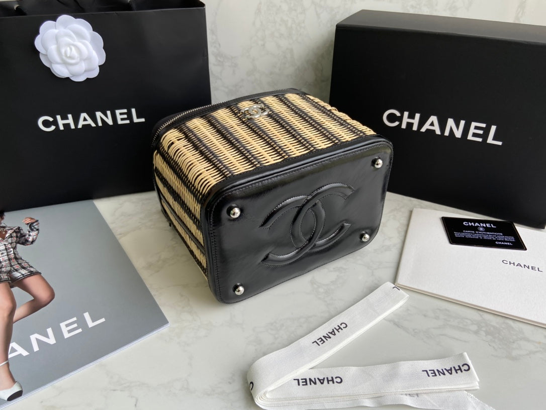 Chanel Black Patent Leather & Wicker Rattan Vanity Box Chain Bag (Custom)