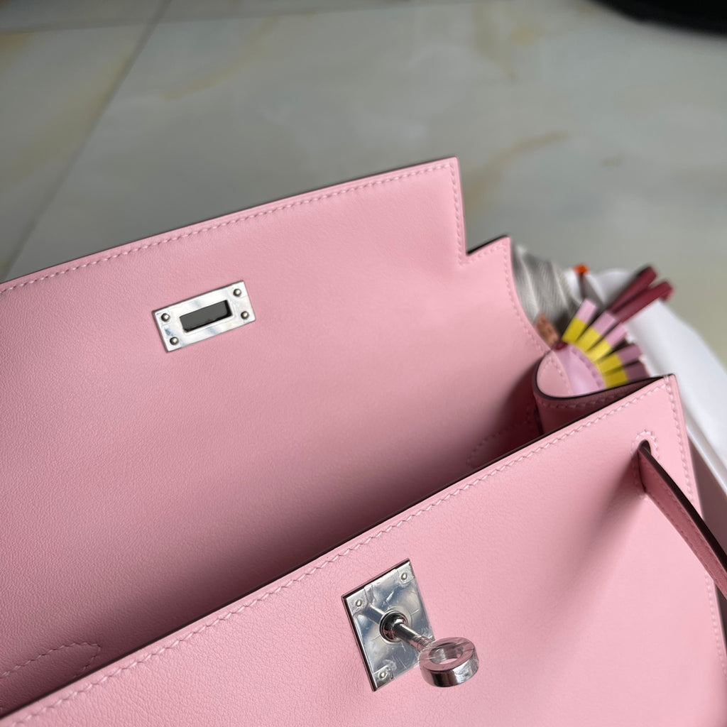 Hermès