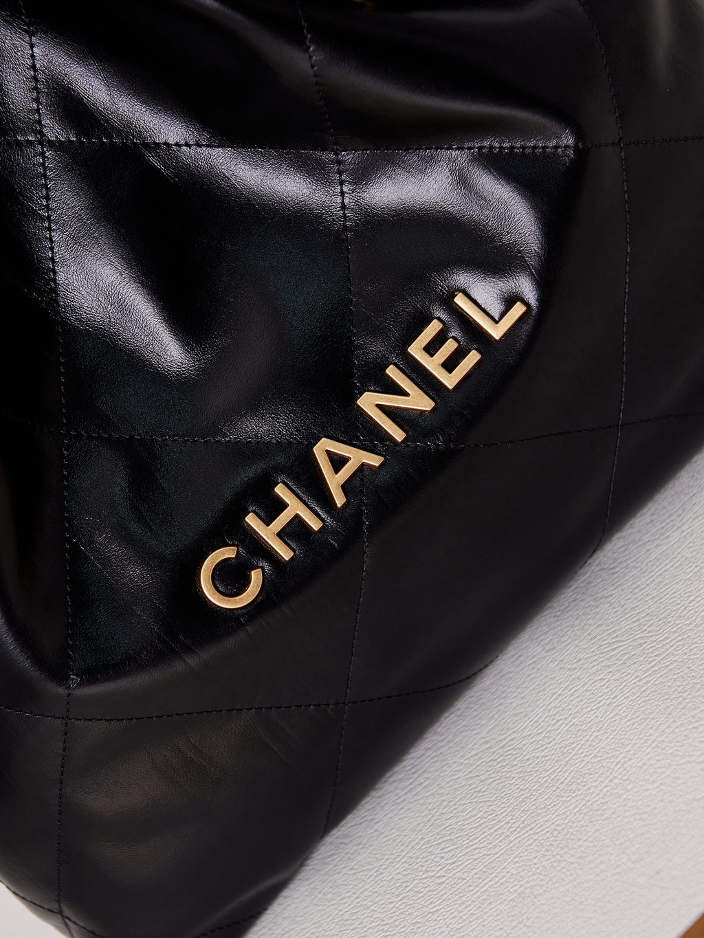 Chanel 22 Bag Black Calfskin Large Gold Hardware