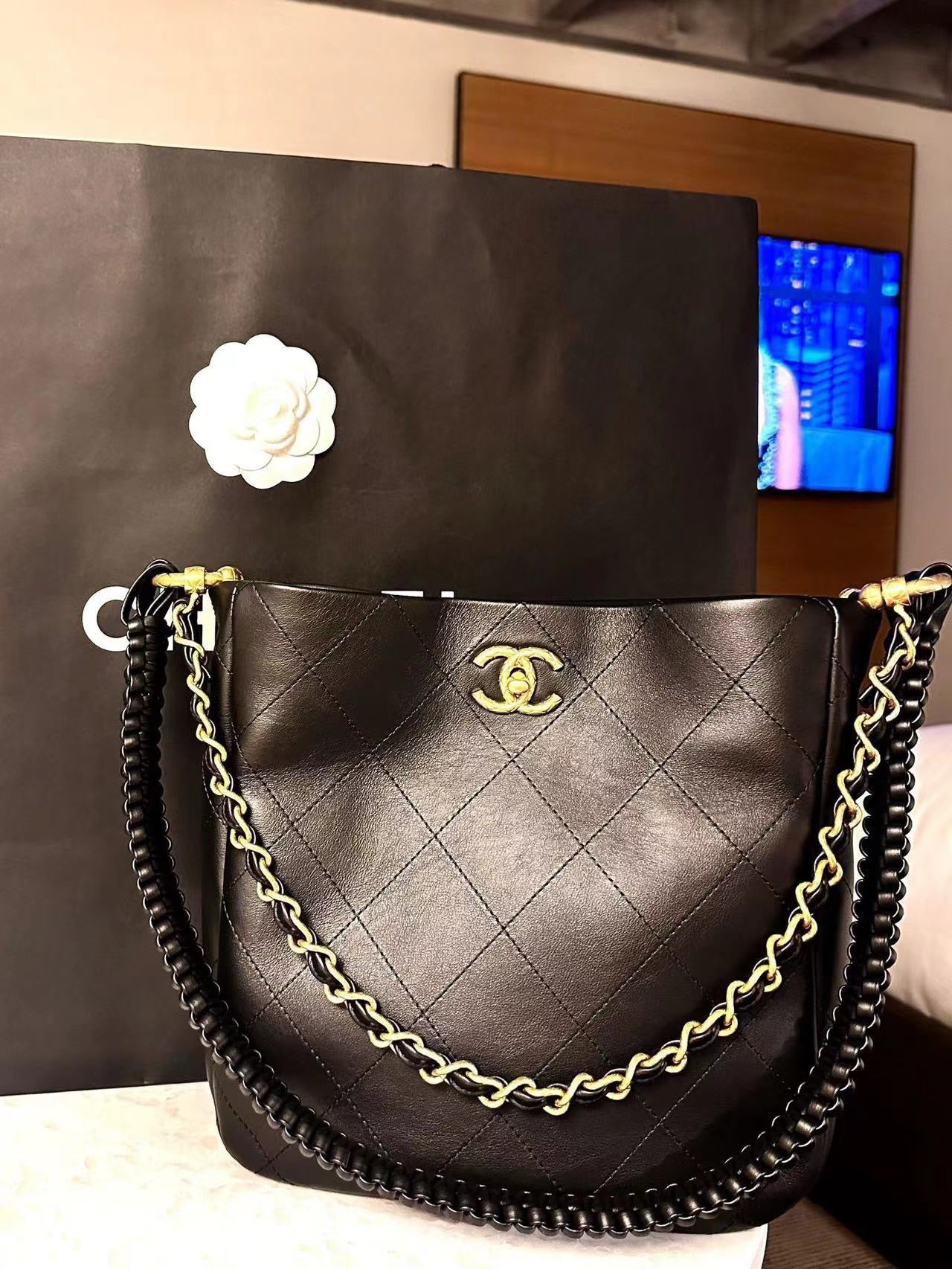 Chanel Hobo Bag Black Lambskin Medium Antique Gold Hardware