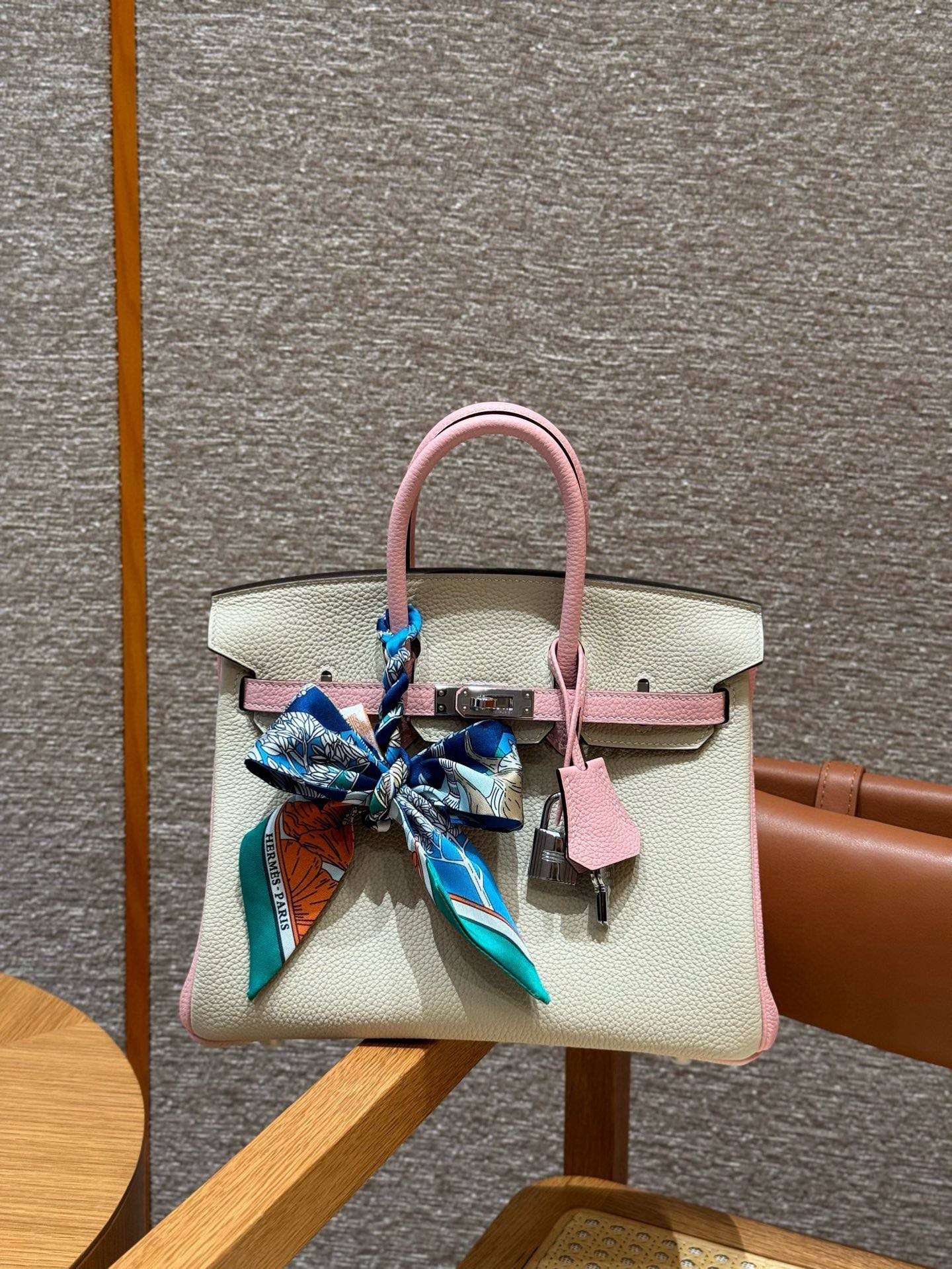 Hermès