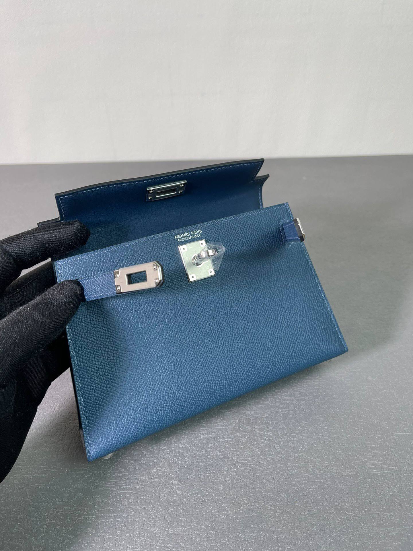 Hermès